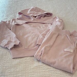Reebok Girls Light Pink Sweatsuit